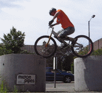 balance in biketrials